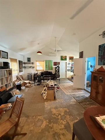 294 NE 57th St, Miami, FL 33137