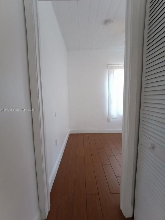 Image 11 of property listing at 294 NE 57th St, Miami, FL 33137