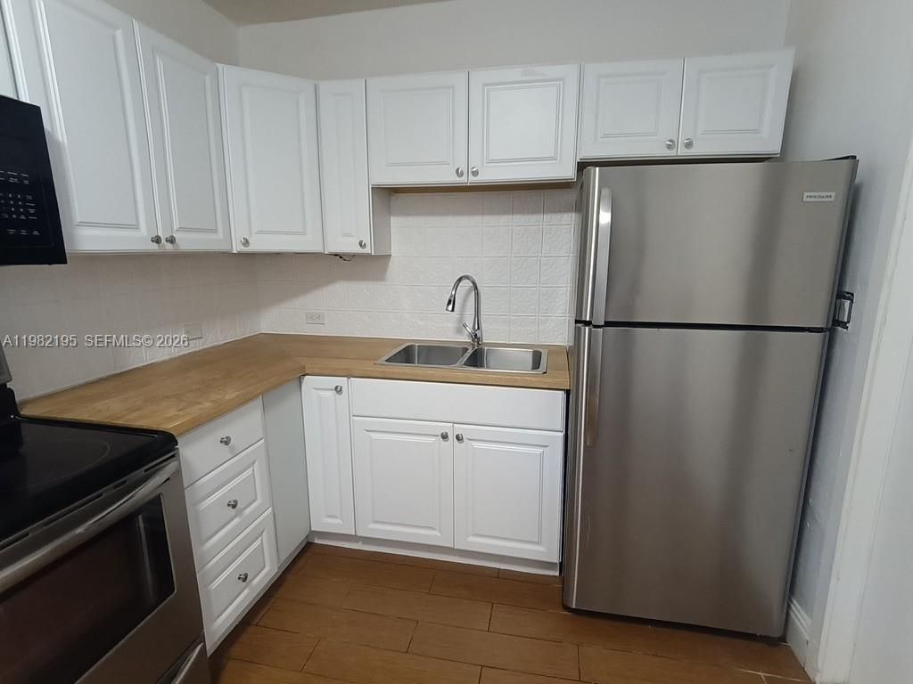 Image 21 of property listing at 294 NE 57th St, Miami, FL 33137