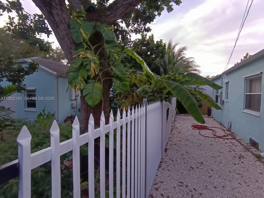 Image 30 of property listing at 294 NE 57th St, Miami, FL 33137