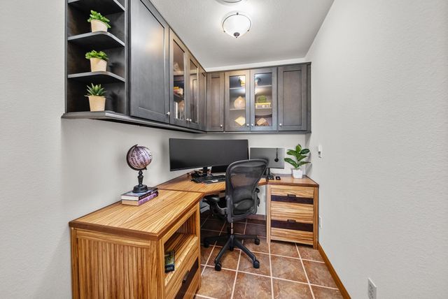 2450 Moran Ct, Auburn, CA 95603