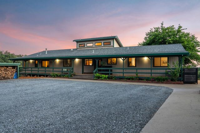 2450 Moran Ct, Auburn, CA 95603