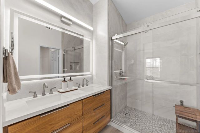 10386 Wateridge Circle 349, San Diego, CA 92121