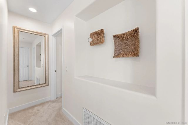 10386 Wateridge Circle 349, San Diego, CA 92121