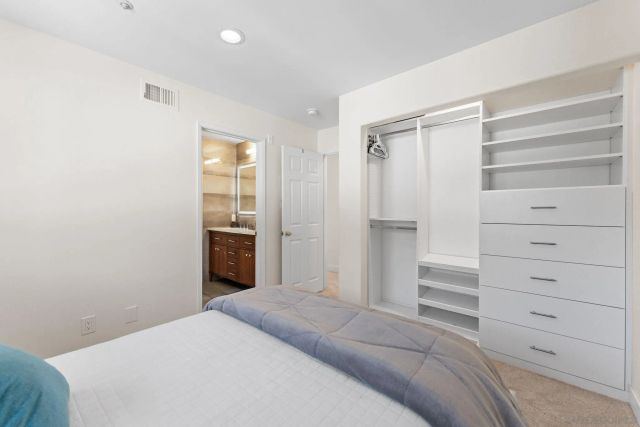 10386 Wateridge Circle 349, San Diego, CA 92121