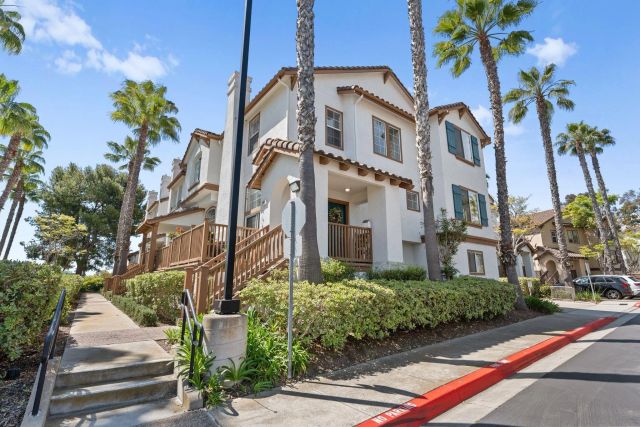 10386 Wateridge Circle 349, San Diego, CA 92121