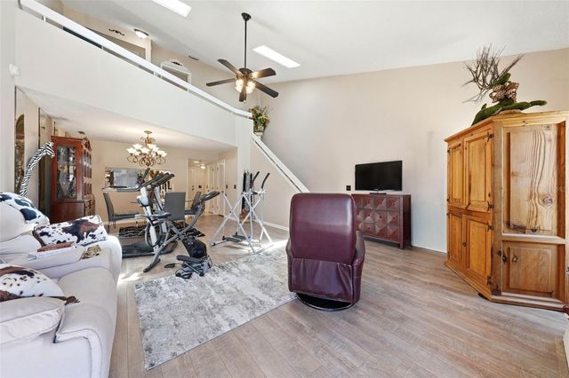 1910 SE 37TH COURT CIRCLE, Ocala, FL 34471