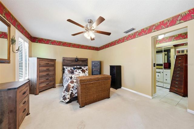 1910 SE 37TH COURT CIRCLE, Ocala, FL 34471