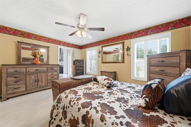 1910 SE 37TH COURT CIRCLE, Ocala, FL 34471