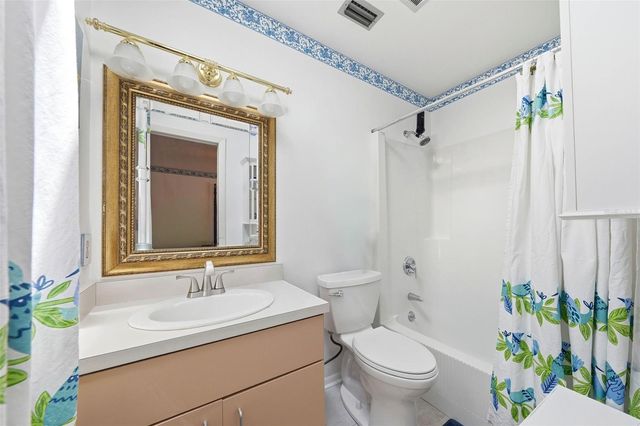 1910 SE 37TH COURT CIRCLE, Ocala, FL 34471