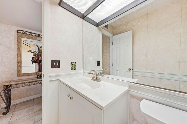 1910 SE 37TH COURT CIRCLE, Ocala, FL 34471