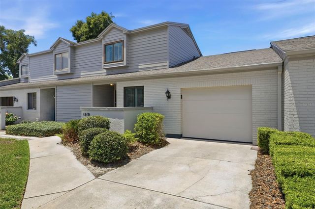 1910 SE 37TH COURT CIRCLE, Ocala, FL 34471