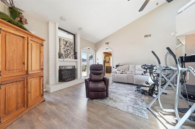 1910 SE 37TH COURT CIRCLE, Ocala, FL 34471