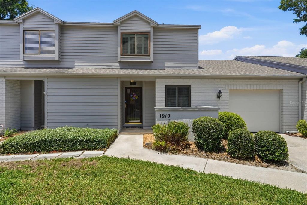 1910 SE 37TH COURT CIRCLE, Ocala, FL 34471