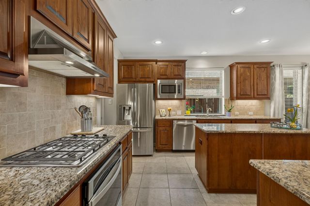 3813 Campfire DR, Cedar Park, TX 78613
