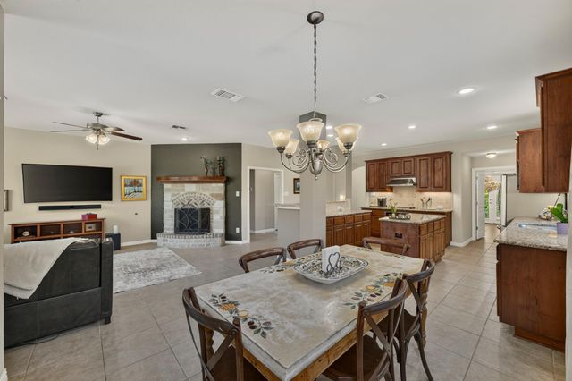 3813 Campfire DR, Cedar Park, TX 78613