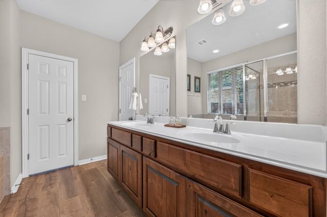3813 Campfire DR, Cedar Park, TX 78613