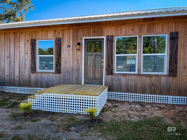 202 Harris Street, Flomaton, AL 36441