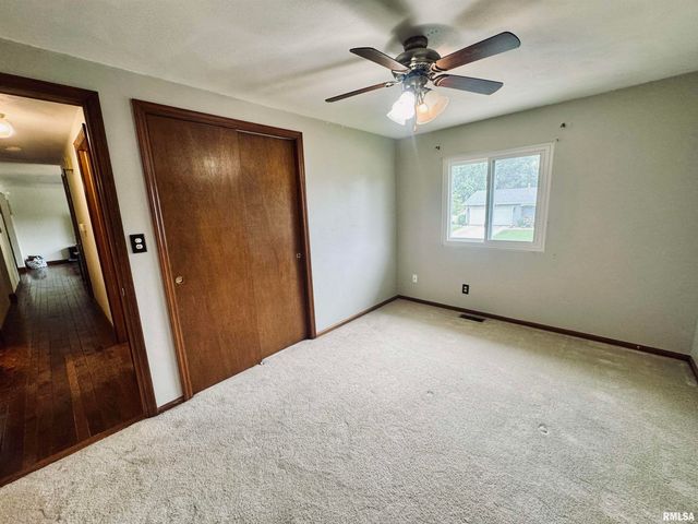 104 CLAYTON Court, East Peoria, IL 61611