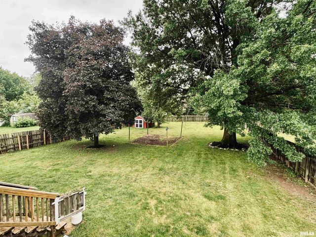 104 CLAYTON Court, East Peoria, IL 61611