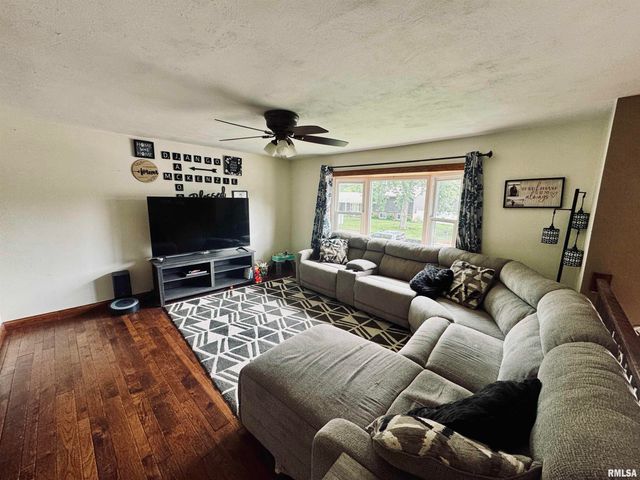 104 CLAYTON Court, East Peoria, IL 61611