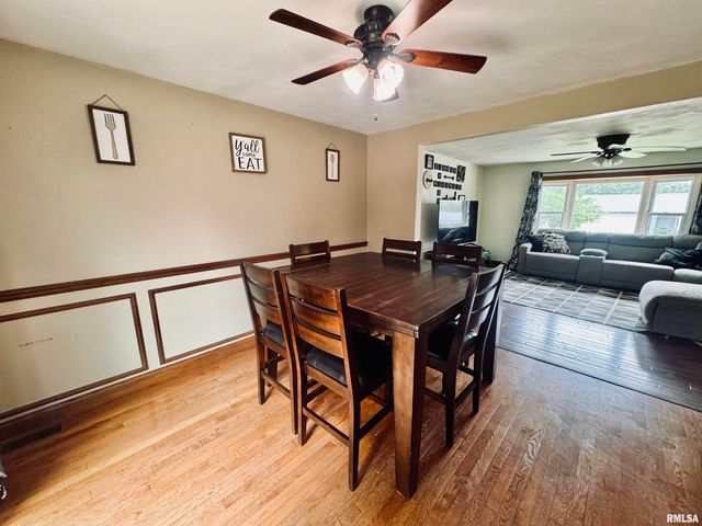 104 CLAYTON Court, East Peoria, IL 61611