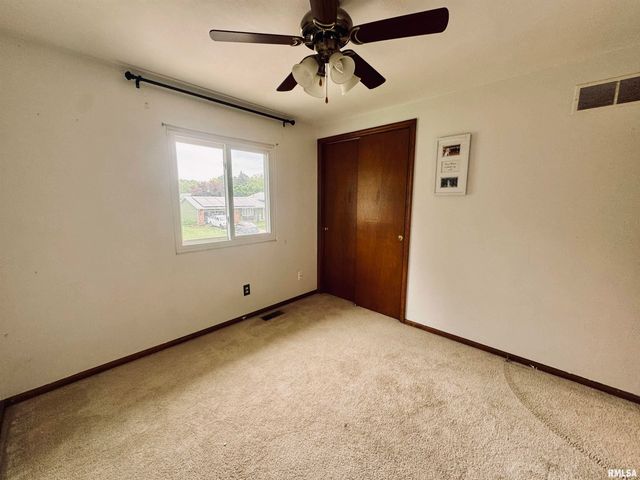104 CLAYTON Court, East Peoria, IL 61611