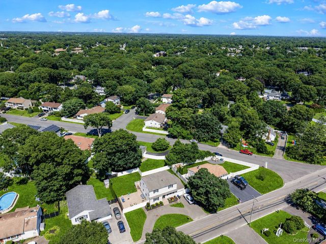 107 Terry Road, Sayville, NY 11782