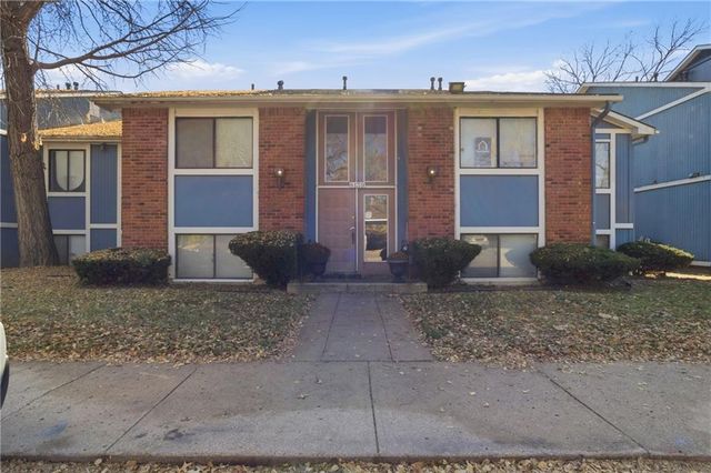 8139 Holmes Road 202, Kansas City, MO 64131