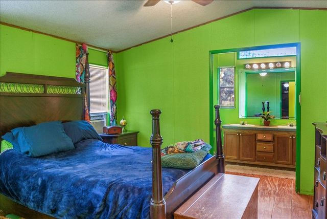 20030 Red Oak Drive, Larue, TX 75770