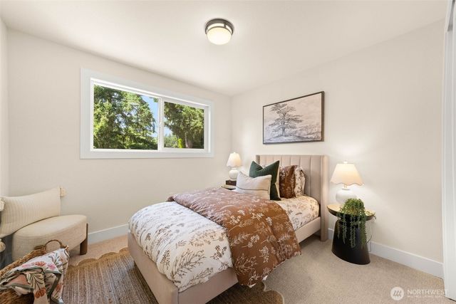 16719 SE 4th Place, Bellevue, WA 98008