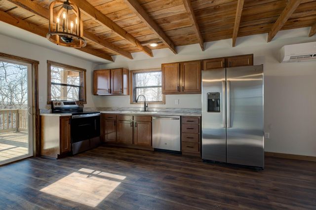 718 Adams Acres Road, Wellington, KY 40387