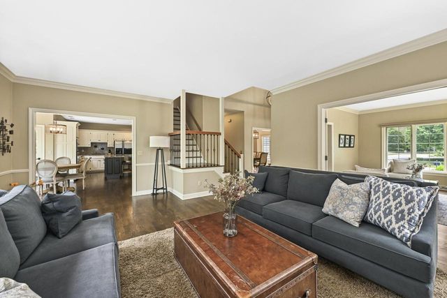 4665 Hastings DRIVE, Brookfield, WI 53045