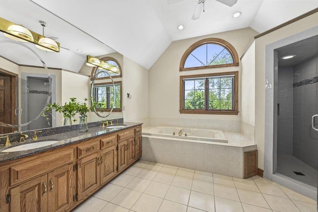 4665 Hastings DRIVE, Brookfield, WI 53045
