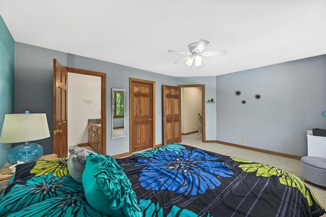 4665 Hastings DRIVE, Brookfield, WI 53045