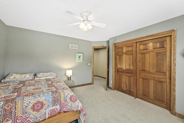 4665 Hastings DRIVE, Brookfield, WI 53045