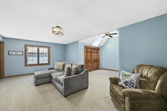 4665 Hastings DRIVE, Brookfield, WI 53045