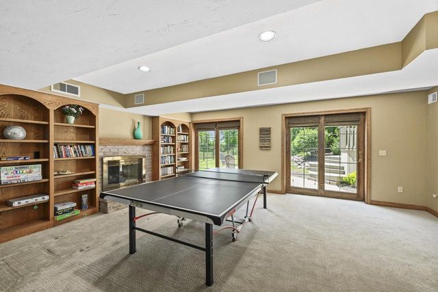 4665 Hastings DRIVE, Brookfield, WI 53045