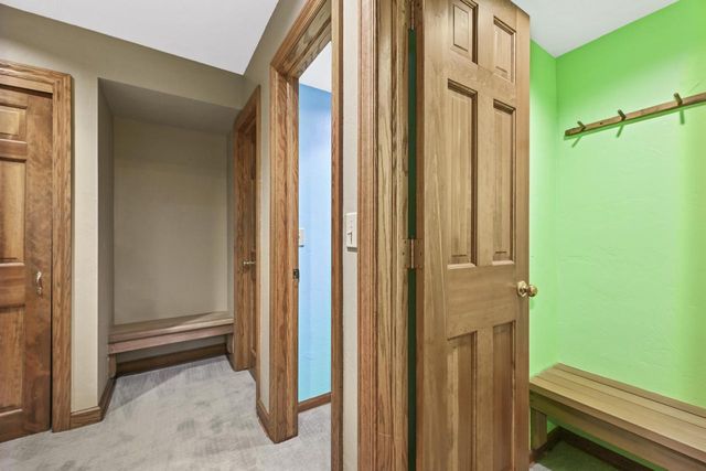 4665 Hastings DRIVE, Brookfield, WI 53045