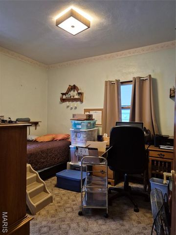 1530 Johnson Road, Granite City, IL 62040