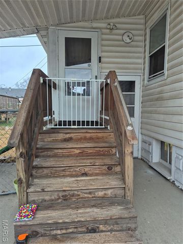 1530 Johnson Road, Granite City, IL 62040