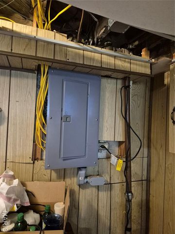 1530 Johnson Road, Granite City, IL 62040