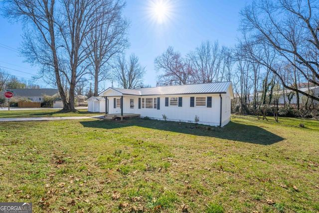 298 Faulkner Street, Cleveland, GA 30528