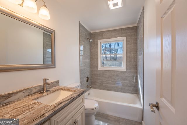 298 Faulkner Street, Cleveland, GA 30528