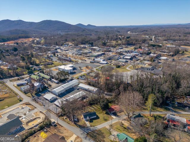 298 Faulkner Street, Cleveland, GA 30528