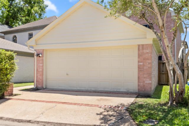 14411 Golden Pond Drive, Houston, TX 77084