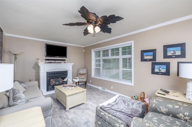 506 Mclachlan Point, Evart, MI 49631