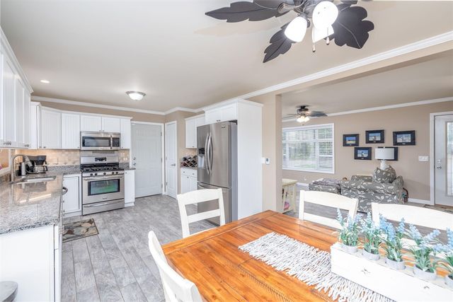 506 Mclachlan Point, Evart, MI 49631