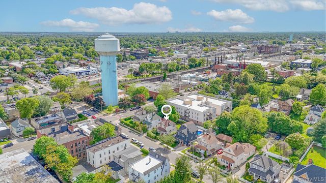 108 N Forest Avenue, Rockville Centre, NY 11570