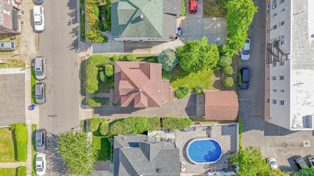 108 N Forest Avenue, Rockville Centre, NY 11570